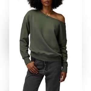 SOLD NWT Spiritual Gangster La Vida Off Shoulder Sweatshirt